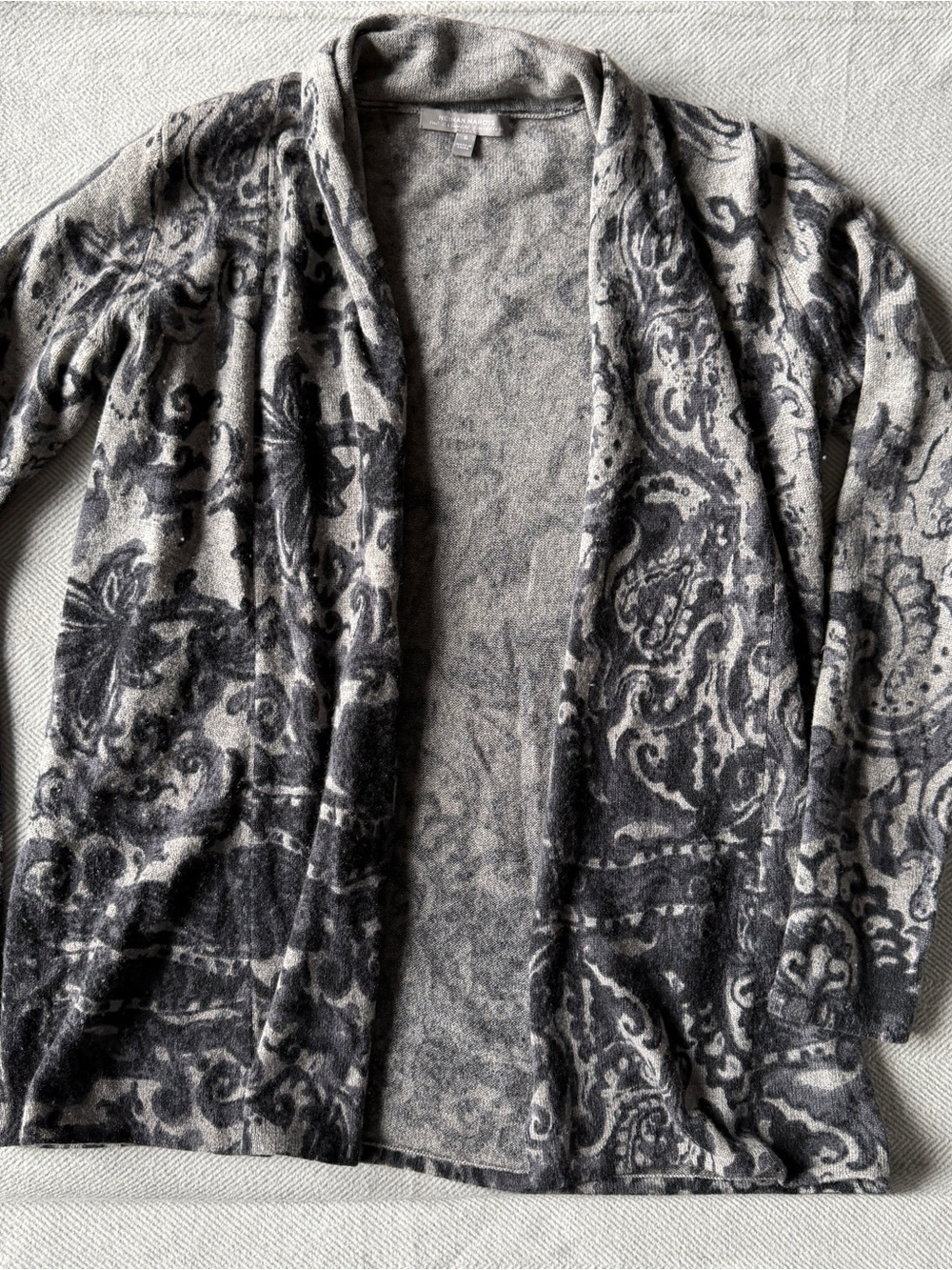 Cashmere Neiman Marcus Gray Cardigan